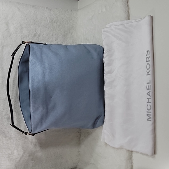 Micheal Kors Light Blue Large Tote - Picture 13 of 13